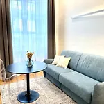 Appartement Savoy Luxury Center *