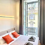 Savoy Luxury Center