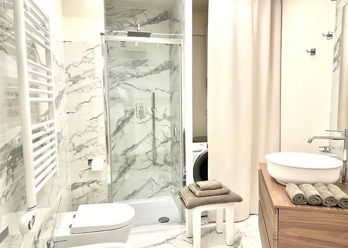 Apartment Savoy Luxury Center *
